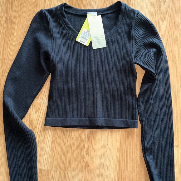 Black Ribbed Long Sleeve Top - Picture 1 of 2